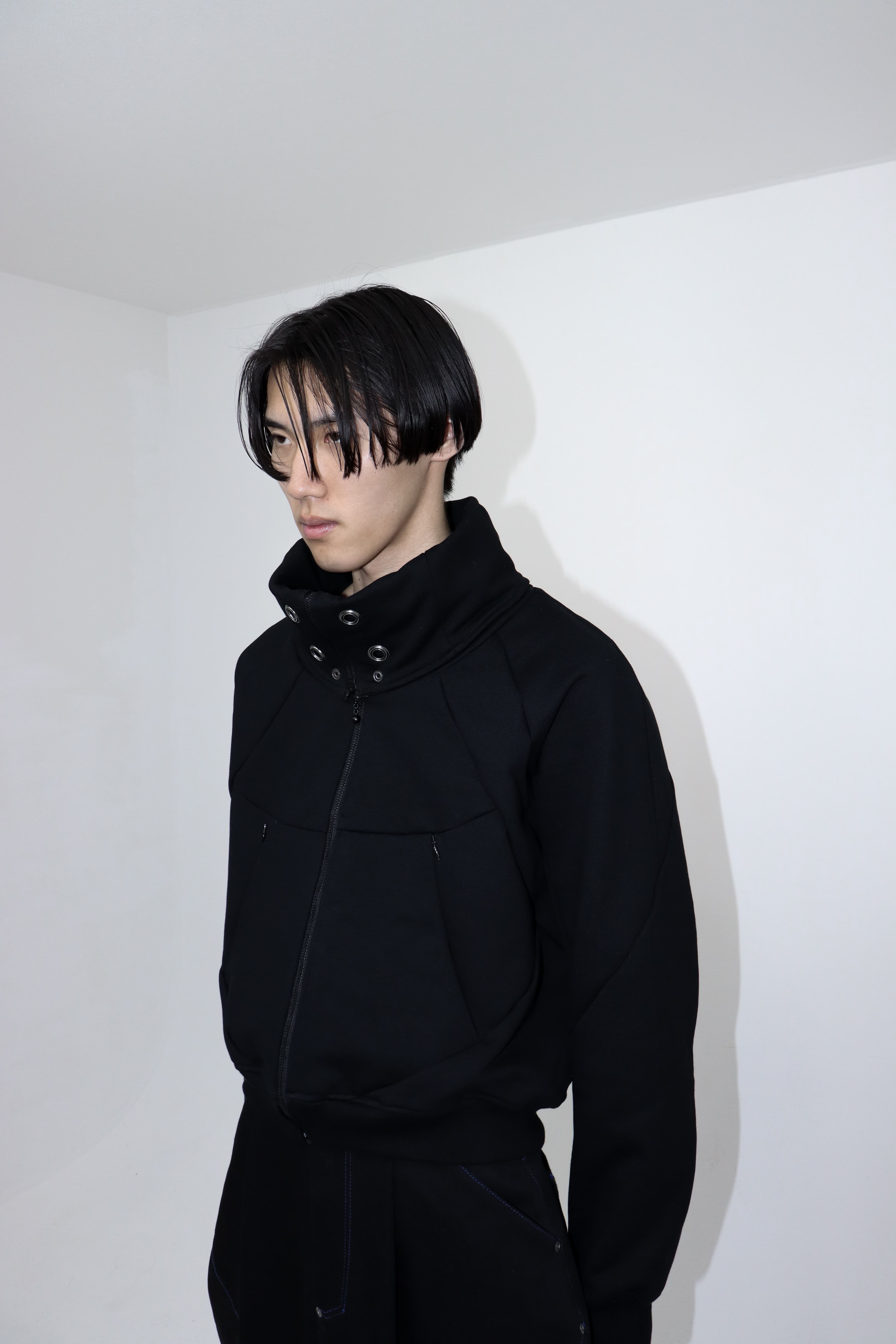 Look 16